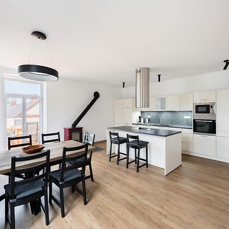Vacov Apartment Екстериор снимка