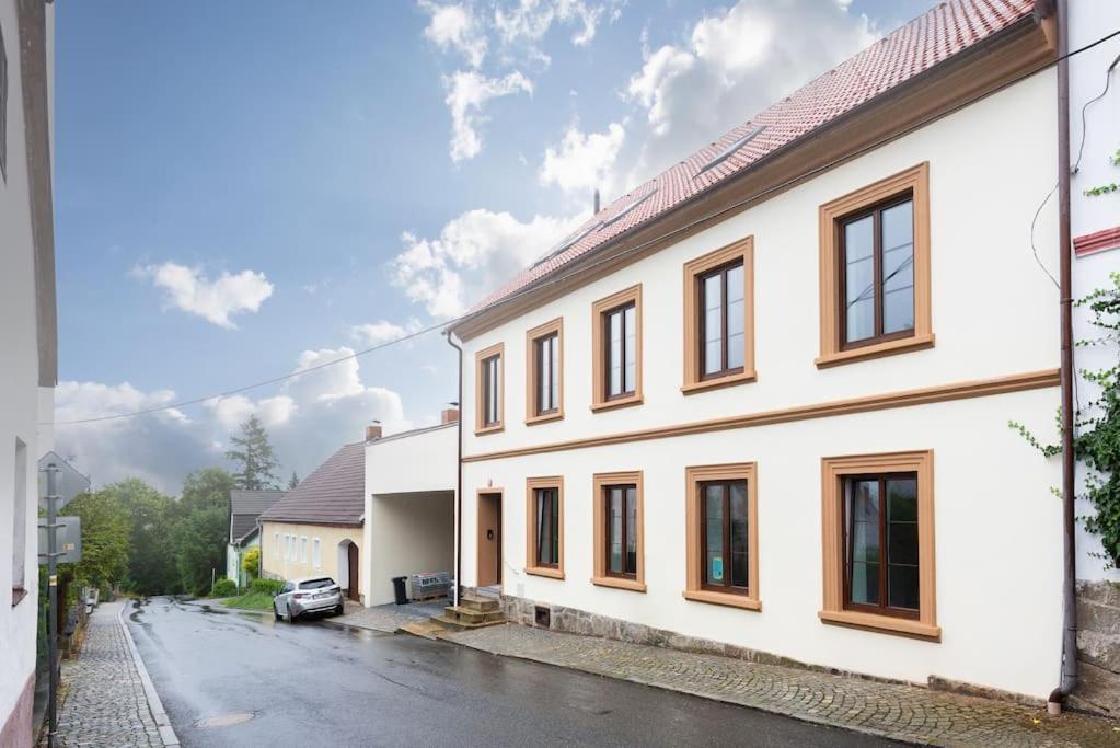 Vacov Apartment Екстериор снимка