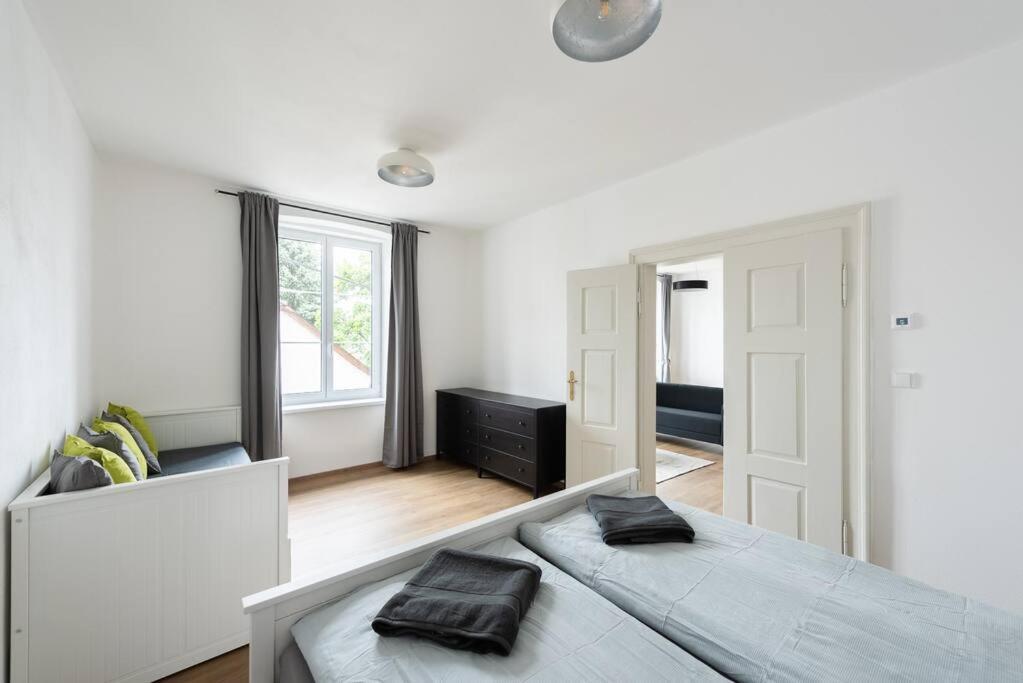 Vacov Apartment Екстериор снимка