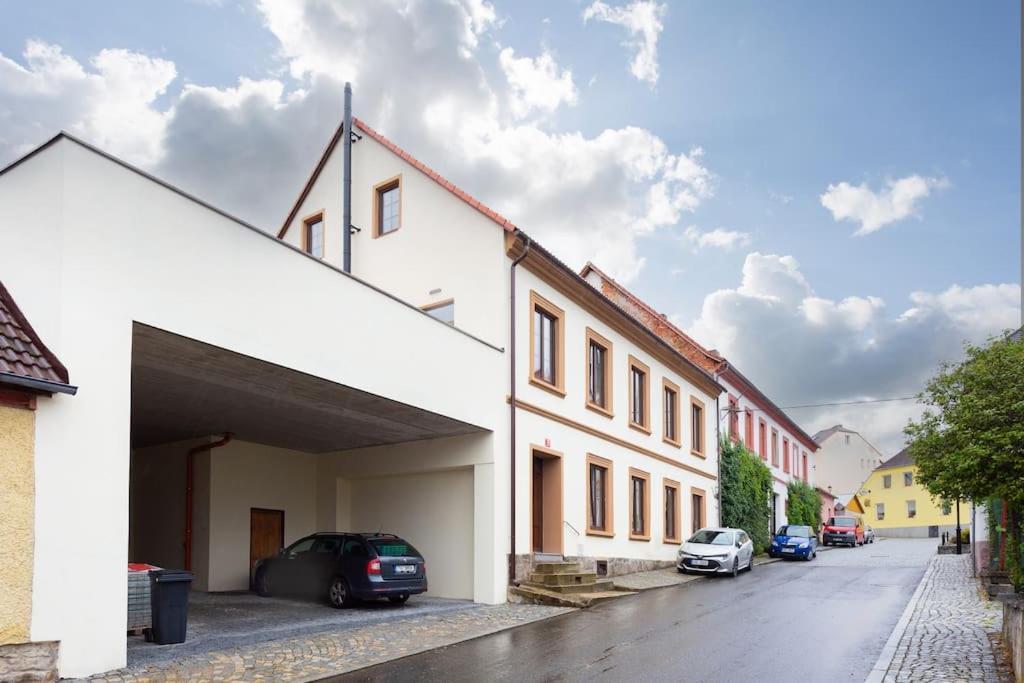Vacov Apartment Екстериор снимка