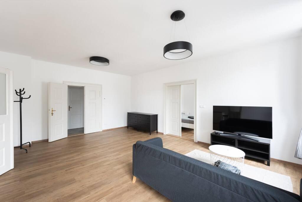 Vacov Apartment Екстериор снимка